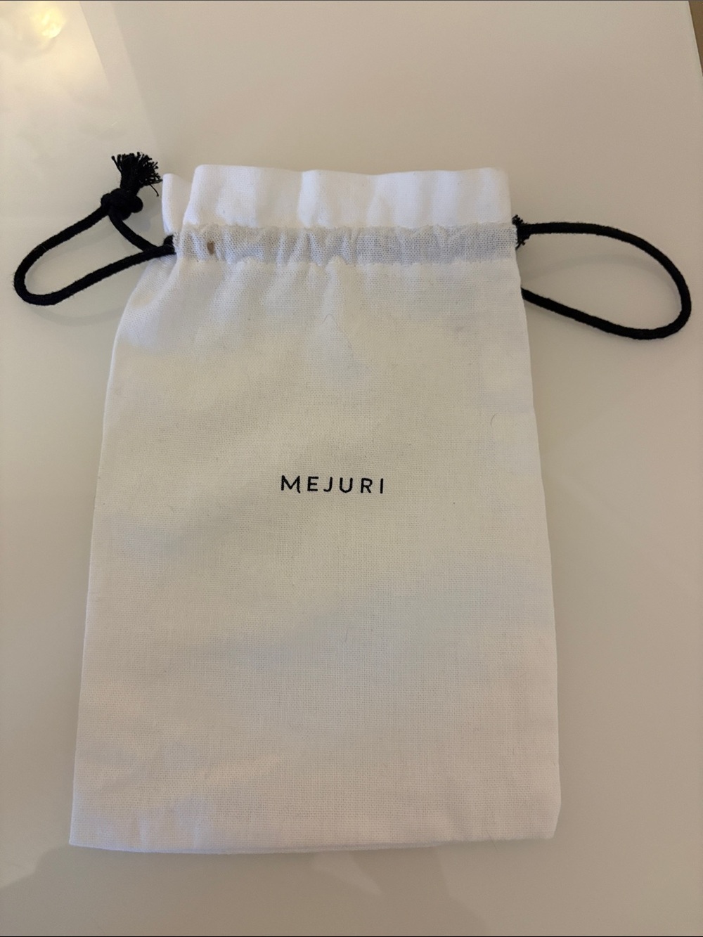 💎 Mejuri White Drawstring Pouch with Black Cord